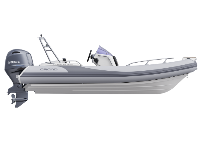 A render visual of the Grand G500 from the side with light grey tubes and fibreglass hull