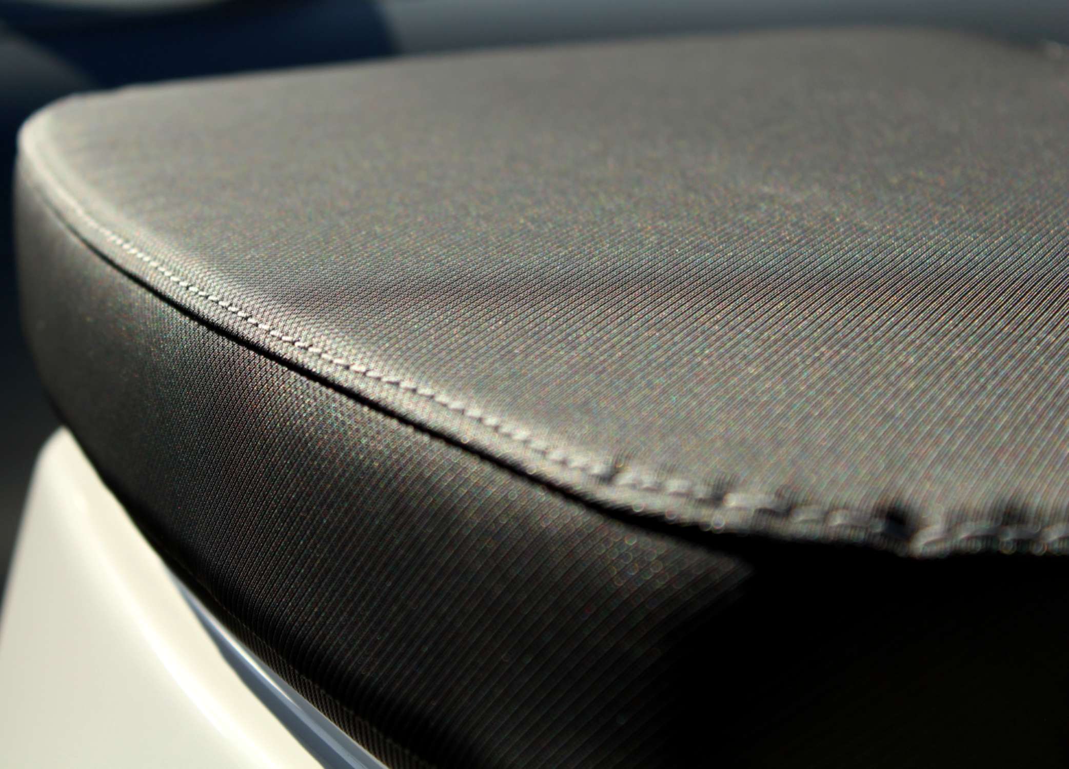Close up of the seat cushion on the Grand S470
