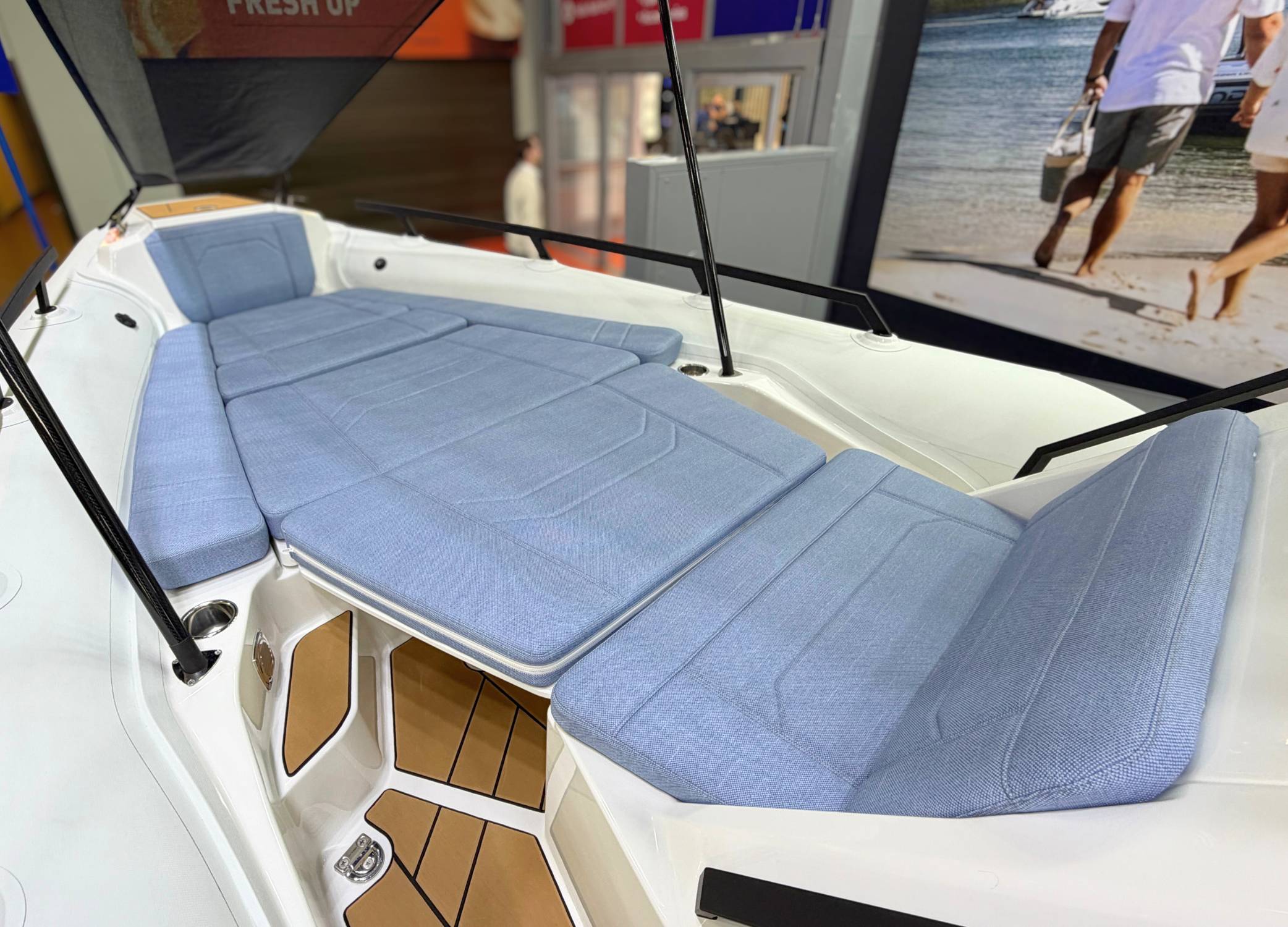 Grand-G980-Dusseldorf-2