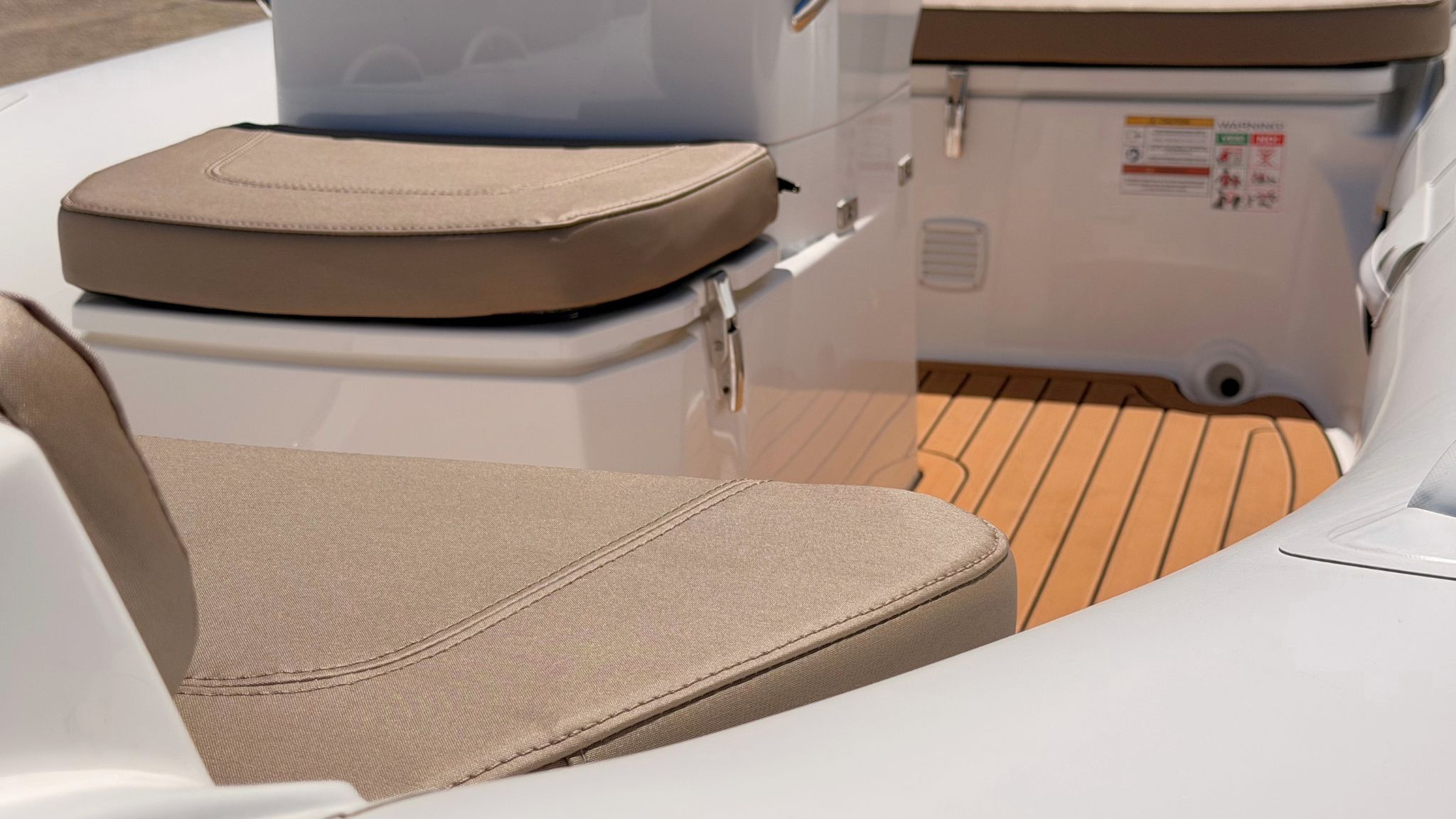 Grand G380 Internal Deck Space