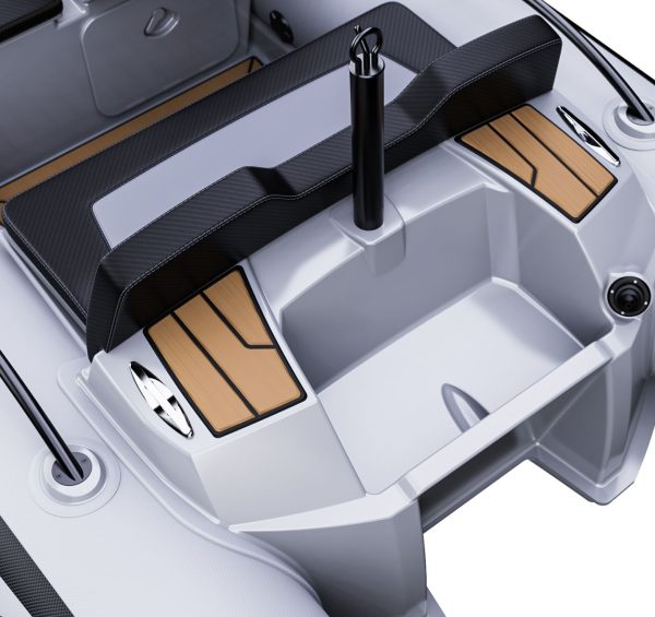 A close up render visual of the back of the Grand G340 with safety rails, ski pole and mooring cleats