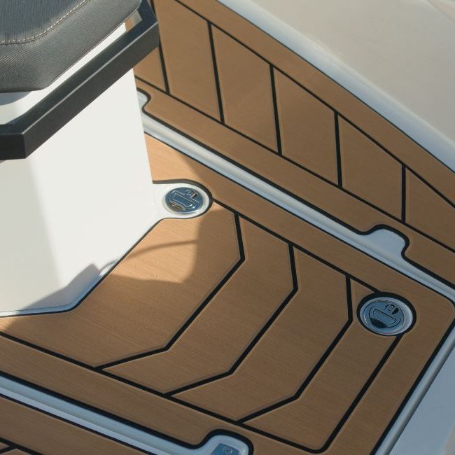 The flooring on the Grand D600 with SeaDek flooring, and a locker under the floor